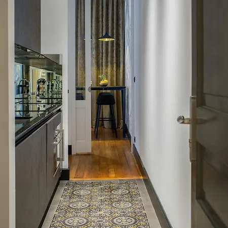 Apartment Reale Bordeaux